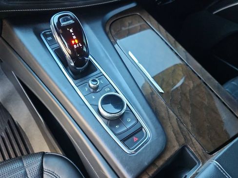 Used 2023 Cadillac Escalade Sport Platinum AWD/4WD image 25