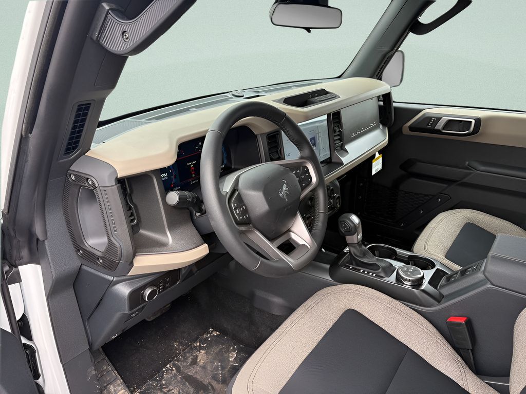 Used 2026 Ford Bronco Big Bend AWD/4WD image 4