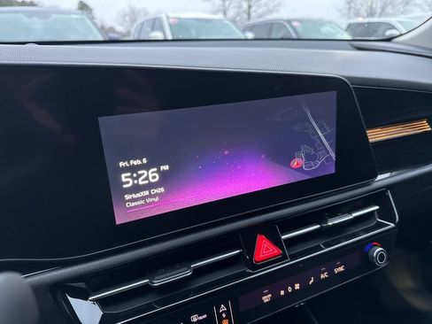 New 2026 Kia Niro EX image 3