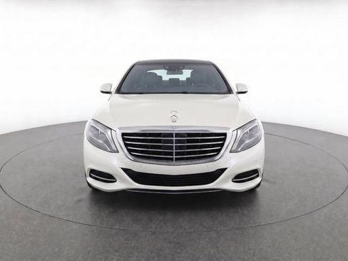 Used 2017 Mercedes-Benz S 550 4MATIC Sedan image 2