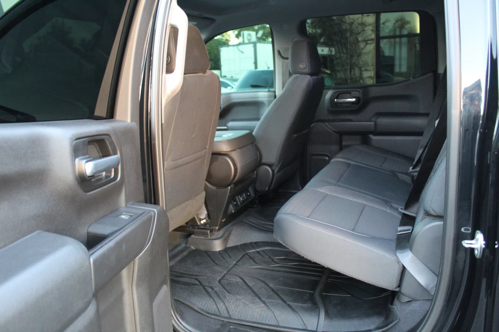 Used 2019 Chevrolet Silverado 1500 LT w/ All-Star Edition RWD image 12