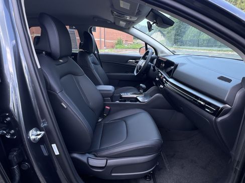 New 2026 Kia Sportage EX AWD/4WD image 40