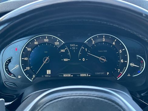 Used 2019 BMW 540i w/ M Sport Package image 28