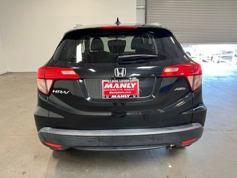 Used 2018 Honda HR-V EX-L image 4