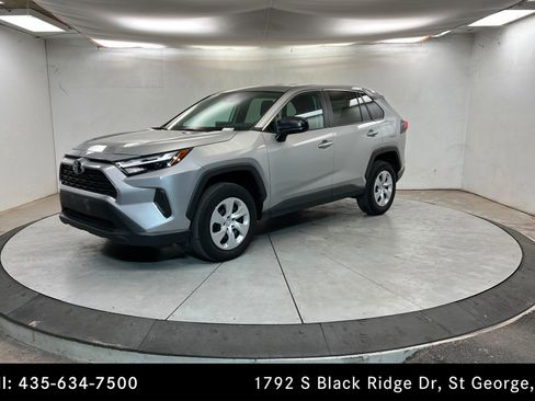 Used 2024 Toyota RAV4 LE image 1
