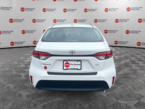 Used 2024 Toyota Corolla LE FWD image 4