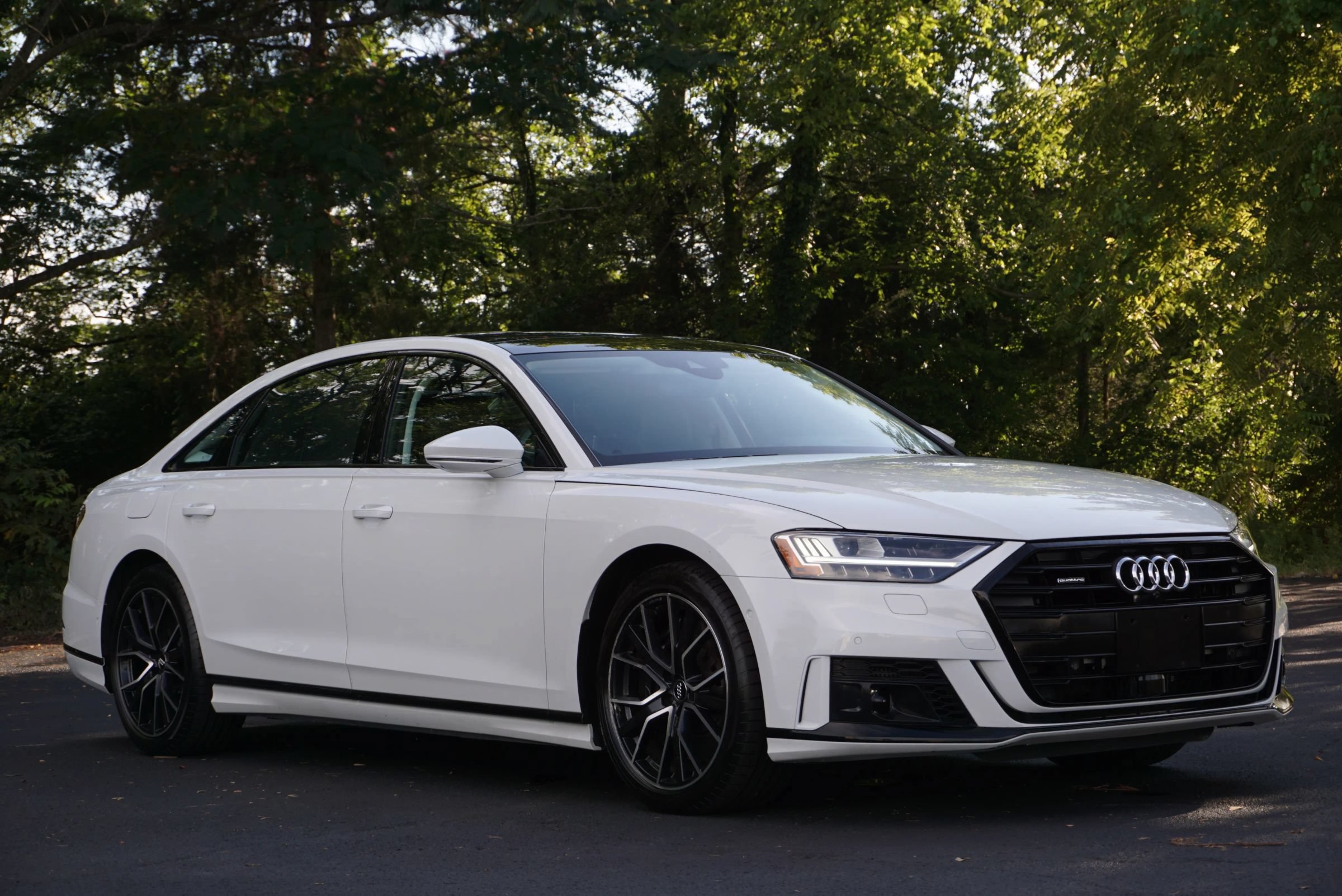 Used 2020 Audi A8 L 4.0T w/ Sport Plus Package AWD/4WD image 5