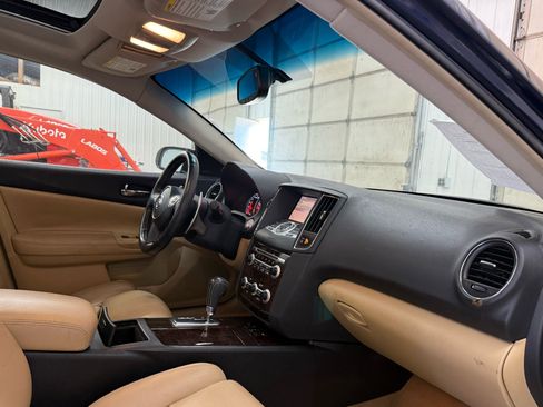 Used 2011 Nissan Maxima 3.5 SV w/ Premium Pkg image 55