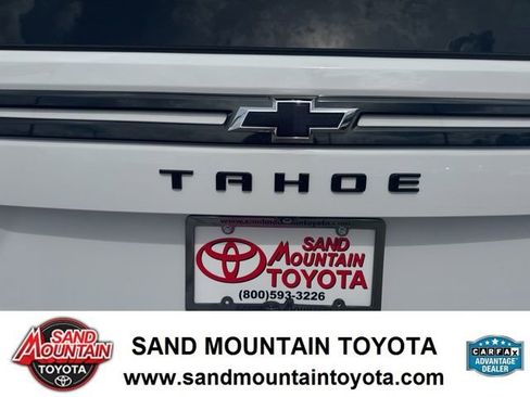 Used 2022 Chevrolet Tahoe Z71 w/ Luxury Package image 11