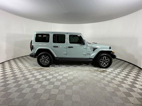 Used 2024 Jeep Wrangler Unlimited Sahara AWD/4WD image 6