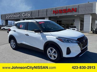 Certified 2025 Nissan Kicks Play S