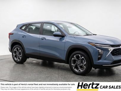 Used 2025 Chevrolet Trax LT
