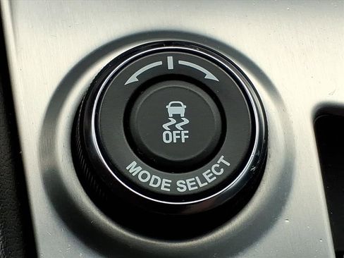 Used 2019 Chevrolet Corvette Stingray Coupe w/ Battery Protection Package image 13