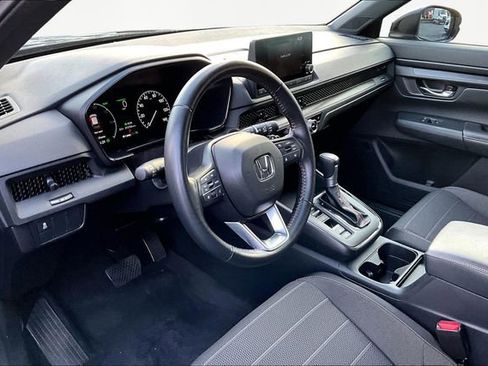 Used 2025 Honda CR-V Sport image 12