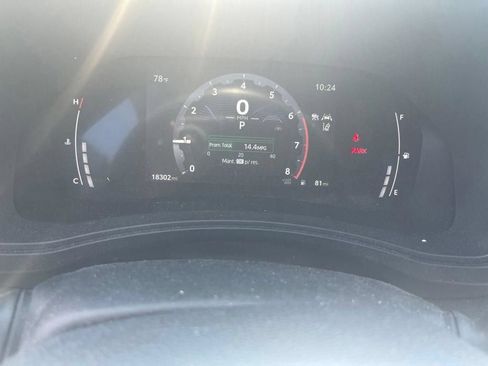 Used 2024 Toyota Grand Highlander AWD image 3