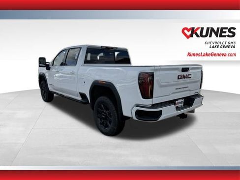 New 2026 GMC Sierra 2500 AT4 w/ AT4 Premium Plus Package AWD/4WD image 8