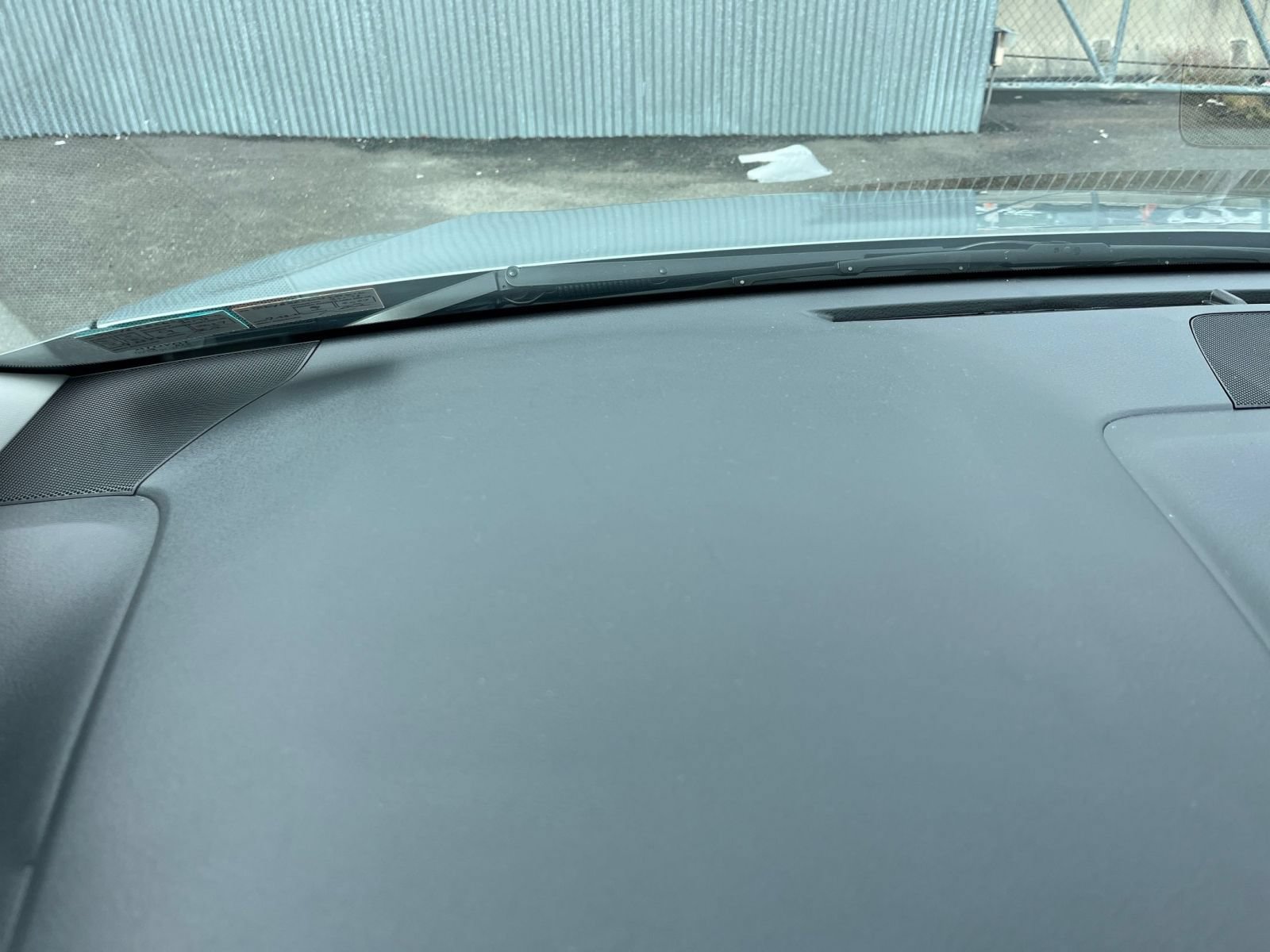 Used 2025 Toyota Sienna XLE FWD image 36