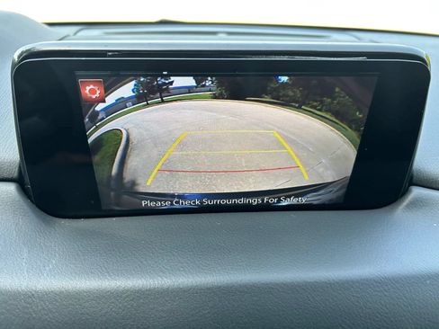 Used 2020 MAZDA CX-5 Touring FWD image 22