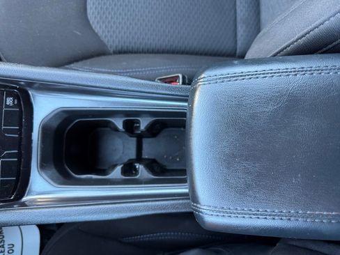 Used 2023 Jeep Compass Sport image 23