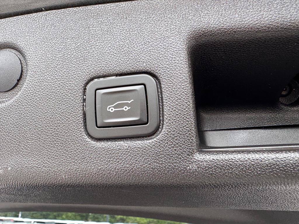 Used 2019 Chevrolet Equinox LT AWD/4WD image 11