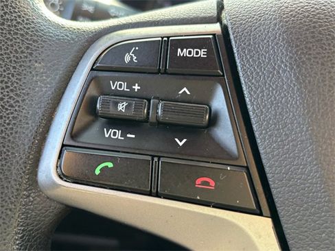 Used 2018 Hyundai Elantra SEL image 32