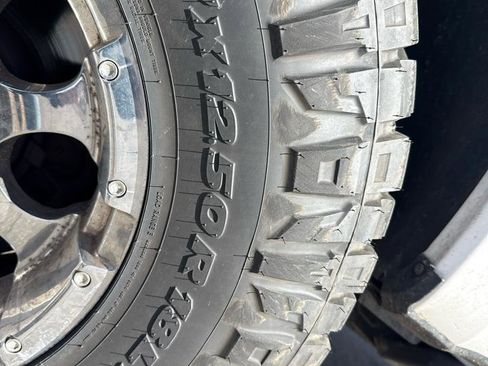 Used 2017 Ford F350 Lariat w/ Lariat Ultimate Package image 4