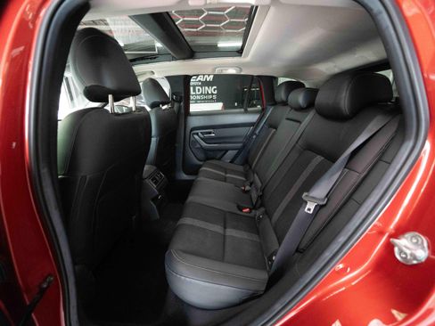 Used 2025 MAZDA CX-50 AWD 2.5 S w/ Premium Package image 23