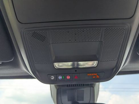 Used 2026 Chevrolet Equinox ACTIV w/ Convenience Package III FWD image 19