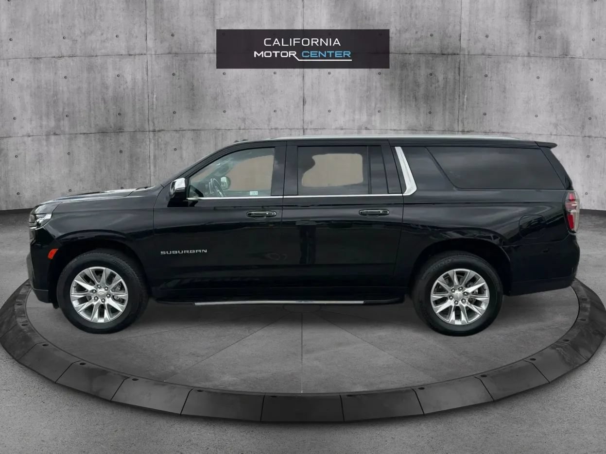 Used 2023 Chevrolet Suburban Premier AWD/4WD image 8