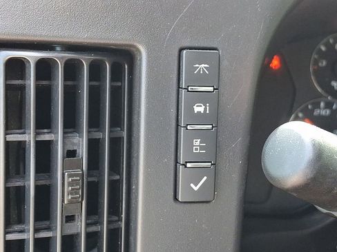 Used 2025 Chevrolet Express 2500 w/ Driver Convenience Package RWD image 31