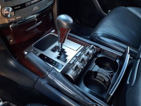 Used 2015 Lexus LX 570 4WD image 15