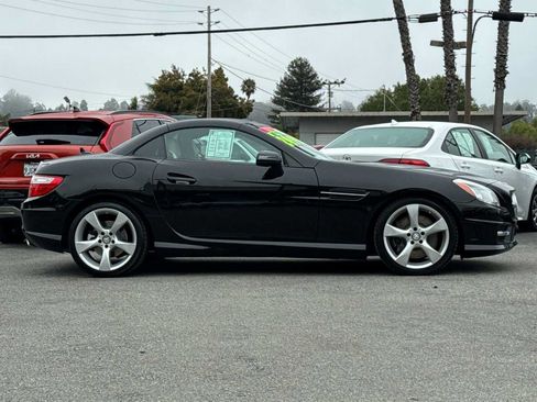 Used 2015 Mercedes-Benz SLK 350 image 3