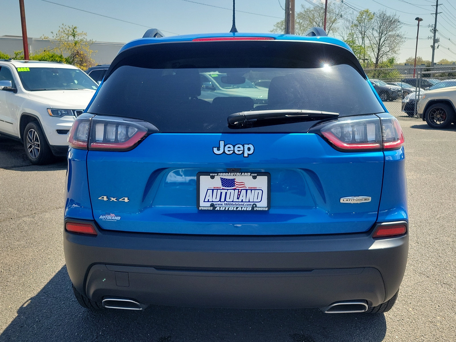 Used 2022 Jeep Cherokee Latitude Lux AWD/4WD image 5