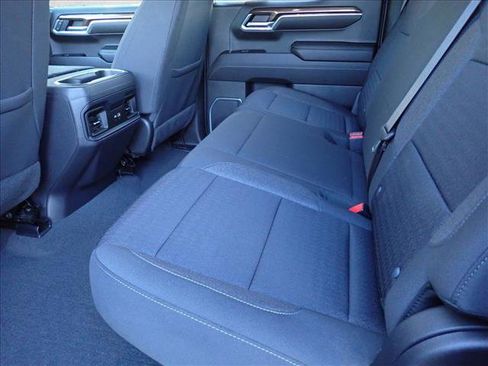 Used 2023 Chevrolet Silverado 1500 LT Trail Boss w/ Protection Package AWD/4WD image 9