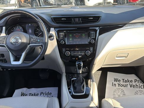 Certified 2021 Nissan Rogue Sport SL w/ Premium Package AWD/4WD image 5