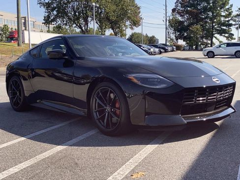 Used 2024 Nissan Z Performance w/ Floor Mat Package image 5