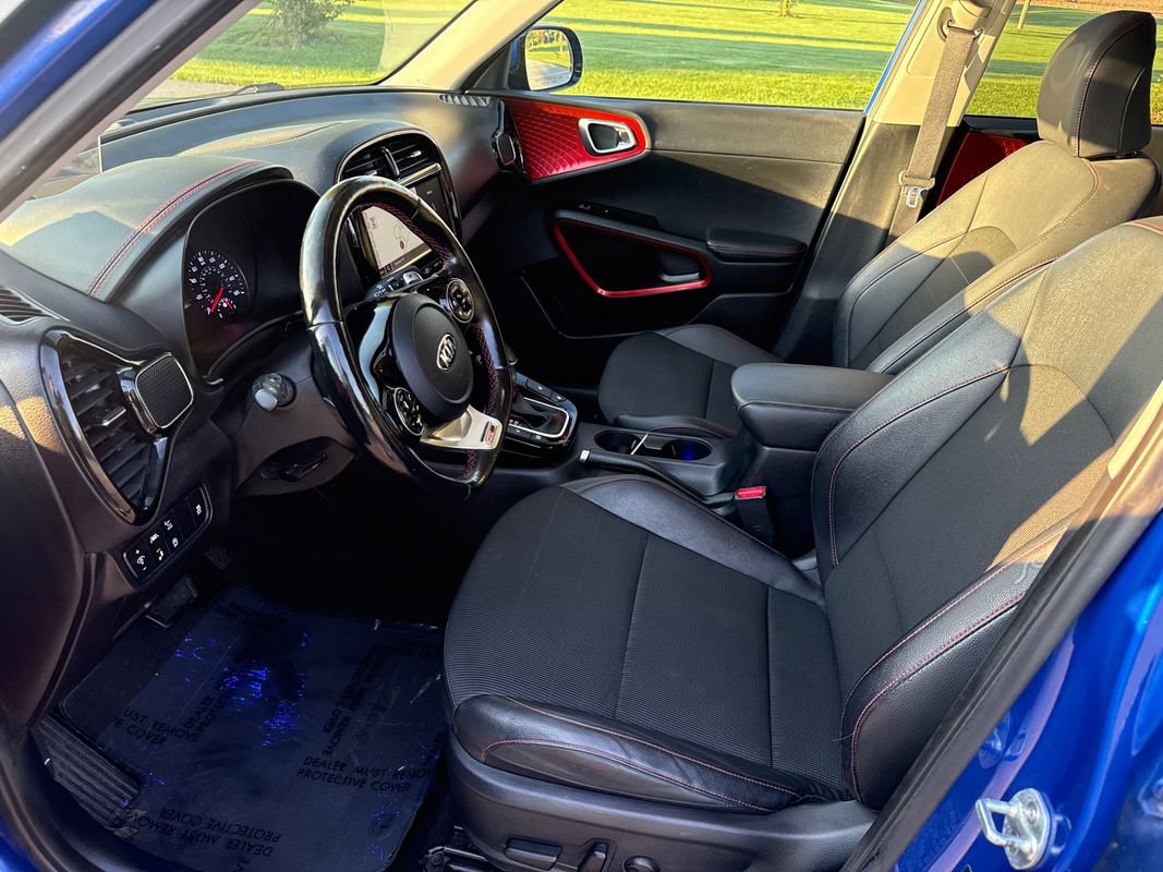Used 2020 Kia Soul GT-Line Turbo FWD image 10