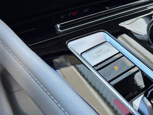 New 2026 Volkswagen Atlas SE image 22