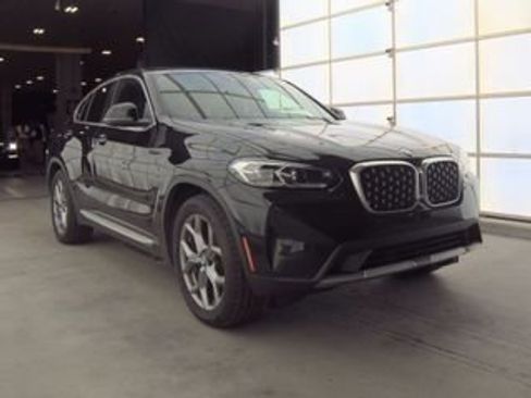 Used 2024 BMW X4 xDrive30i image 6