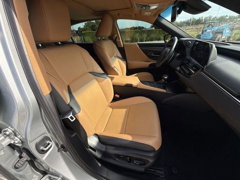 Used 2022 Lexus ES 350 w/ Accessory Package 2 FWD image 16