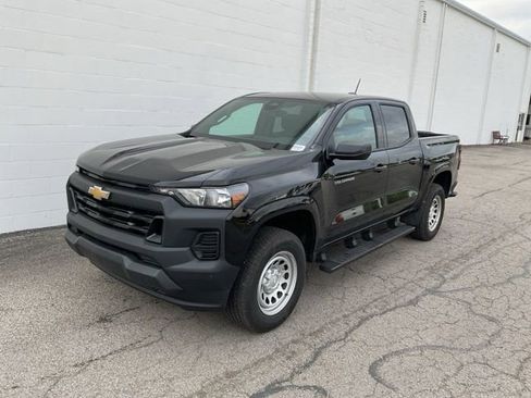 Used 2026 Chevrolet Colorado W/T w/ Advanced Trailering Package image 32