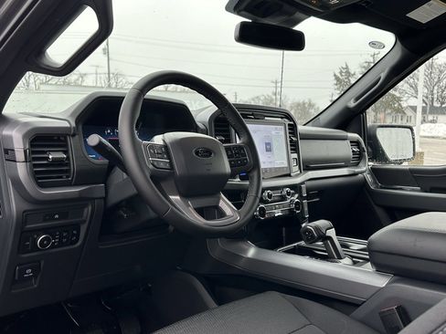 New 2025 Ford F150 XLT w/ Equipment Group 302A MID image 8