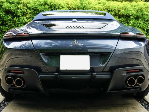 Used 2026 Ferrari Roma Spider RWD image 16