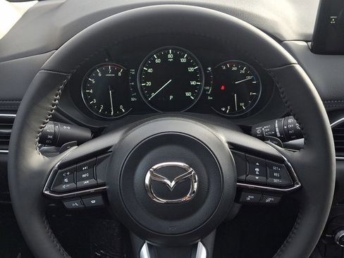 New 2025 MAZDA CX-5 AWD 2.5 S w/ Premium Plus Pkg image 17