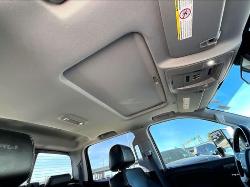 Used 2017 GMC Sierra 2500 Denali w/ Duramax Plus Package image 14