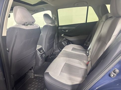 Used 2024 Subaru Outback Premium w/ Popular Package #1A image 12