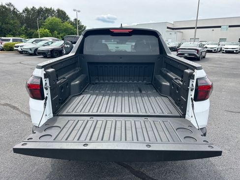 Used 2025 Hyundai Santa Cruz SEL FWD image 5