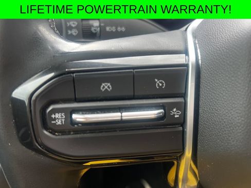 Used 2024 Chevrolet Colorado LT w/ LT Convenience Package III RWD image 6