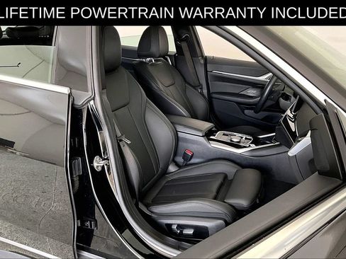 Used 2023 BMW i4 eDrive35 RWD image 9