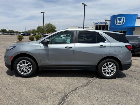 Used 2024 Chevrolet Equinox LT AWD/4WD image 10
